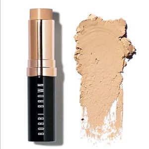 Bobbi Brown foundation stick in Sand